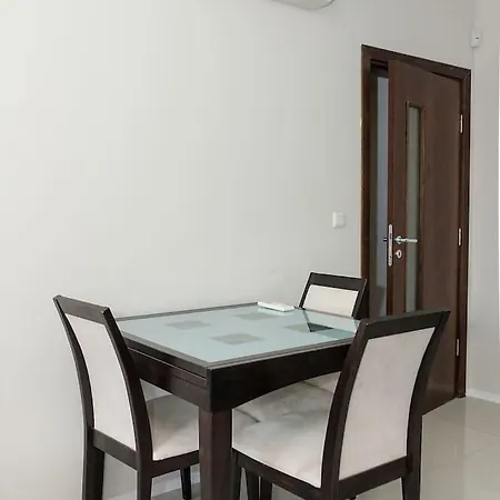 Superb 2-bdr Luxury Apt. With Pool In Mare Lägenhet