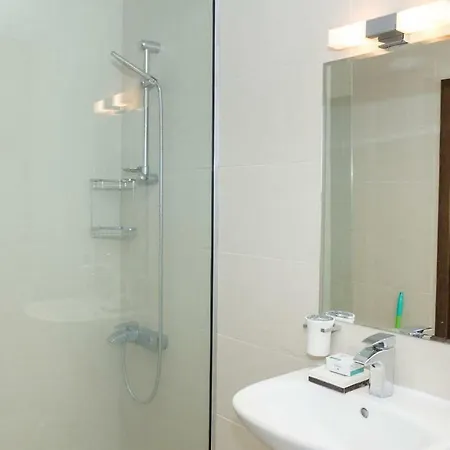 Superb 2-bdr Luxury Apt. With Pool In Mare Lägenhet *